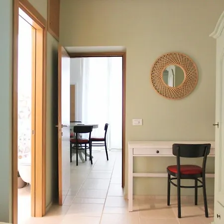 Casa Bruni 104 公寓 *