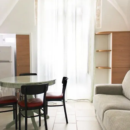 Casa Bruni 104 公寓 普蒂尼亚诺