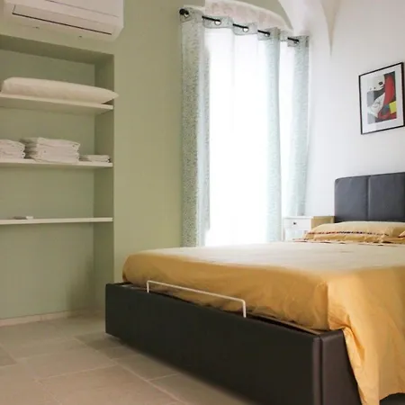 Casa Bruni 104 公寓 *